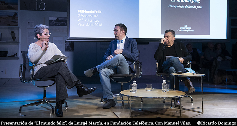 Presentación del libro EL MUNDO FELIZ, de Luisgé Martín, en Fundación Telefónica. Con Manuel Vilas. ©Ricardo Domingo